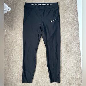 Nike Dry fit Athletic Leggings - Black